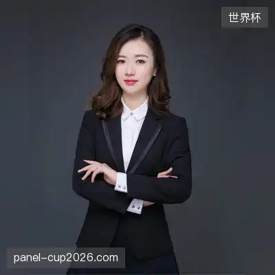 薛霏